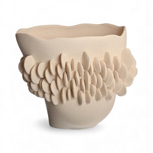Ivory Planter – Porcelain with Discs