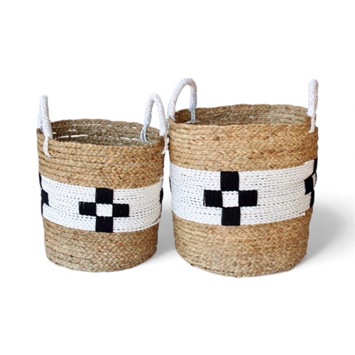 Set of 2 Natural, White & Check Baskets
